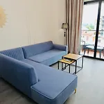 Miku Apartment - Unique 3 Bedroom At Olympic Residence