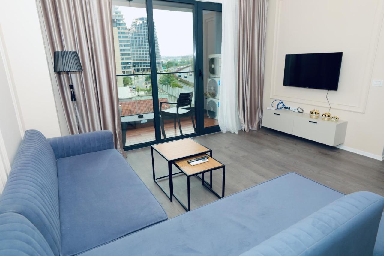 Apartment Miku - Unique 3 Bedroom At Olympic Tirana